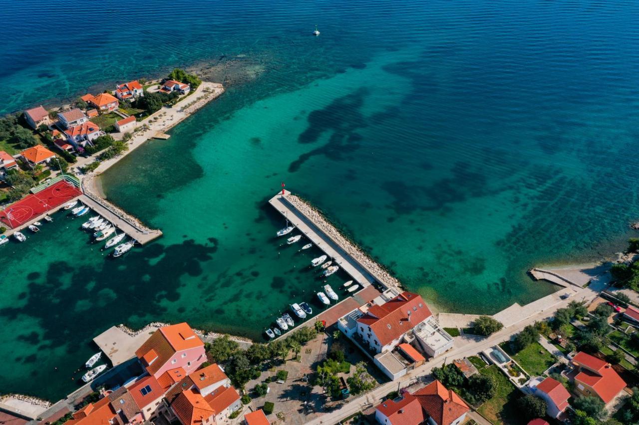 Holiday Home Ana Poljana  Buitenkant foto