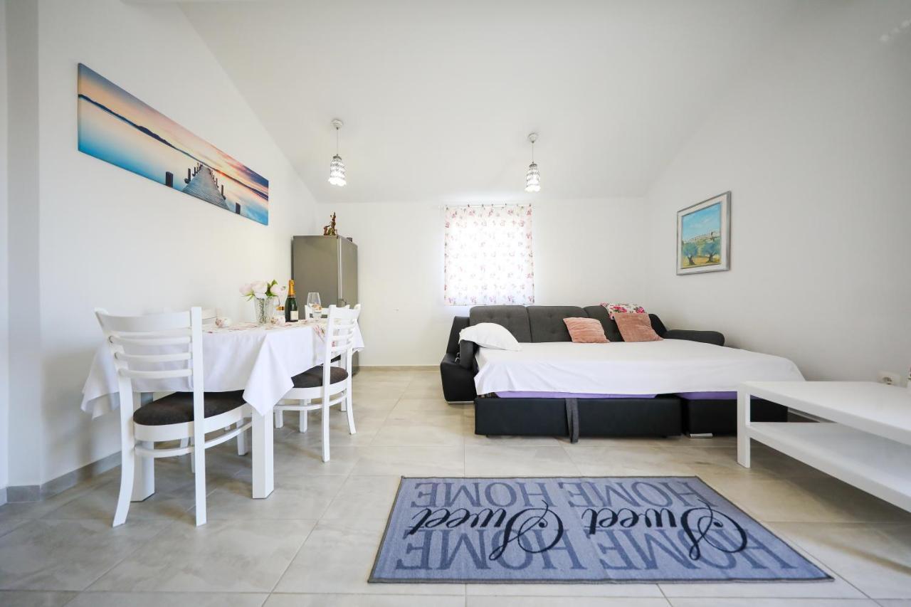 Holiday Home Ana Poljana  Buitenkant foto
